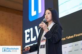 Ella Zhang - binance